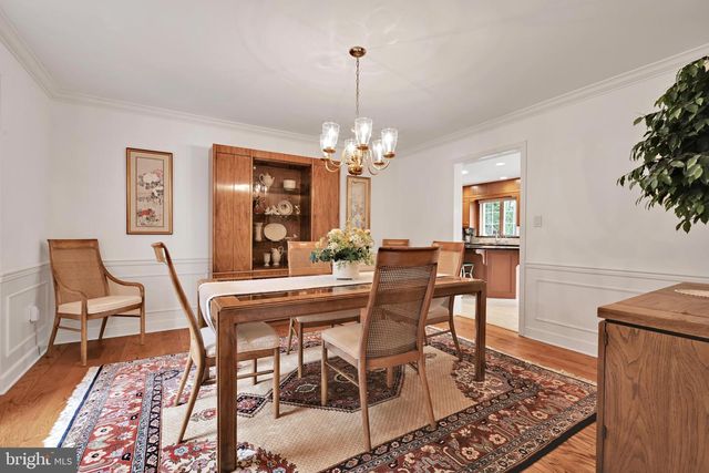 1318 BEACONFIELD LN, Lancaster, PA 17601