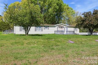 1235 Cheyenne Oaks Drive, Claremont, NC 28610
