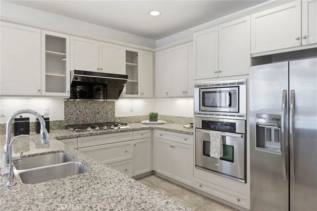 10 Willow, Lake Forest, CA 92630