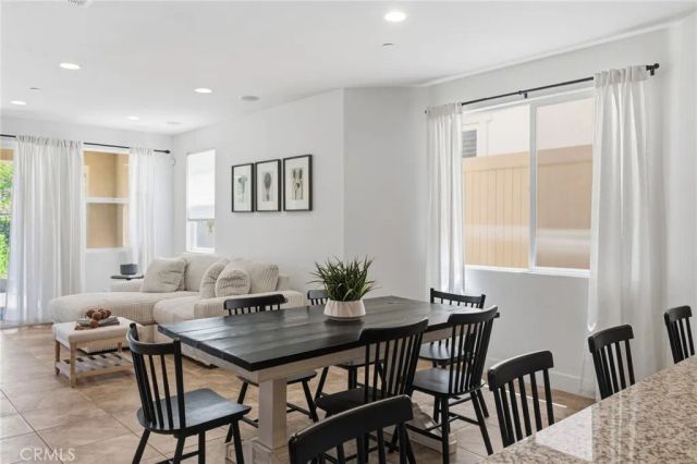 10 Willow, Lake Forest, CA 92630
