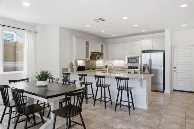 10 Willow, Lake Forest, CA 92630