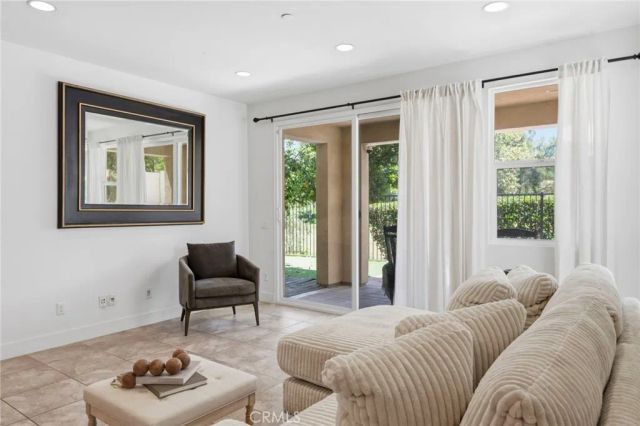 10 Willow, Lake Forest, CA 92630