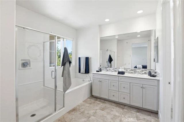 10 Willow, Lake Forest, CA 92630