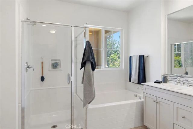 10 Willow, Lake Forest, CA 92630