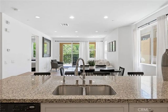 10 Willow, Lake Forest, CA 92630