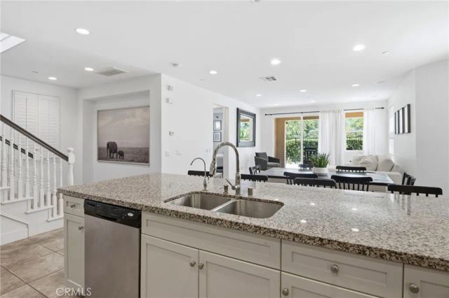 10 Willow, Lake Forest, CA 92630