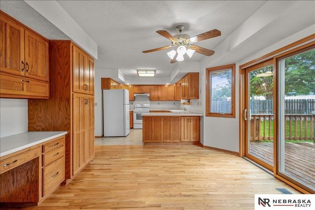 7635 Red Oak Road, Lincoln, NE 68516
