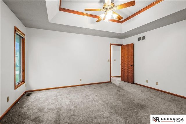 7635 Red Oak Road, Lincoln, NE 68516