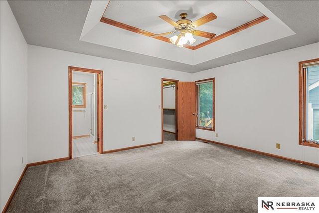 7635 Red Oak Road, Lincoln, NE 68516