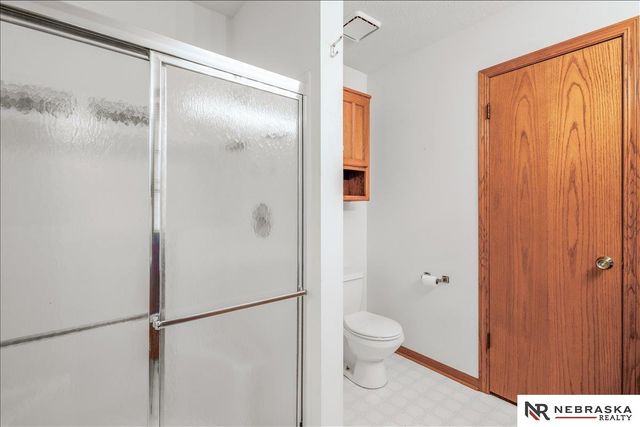 7635 Red Oak Road, Lincoln, NE 68516
