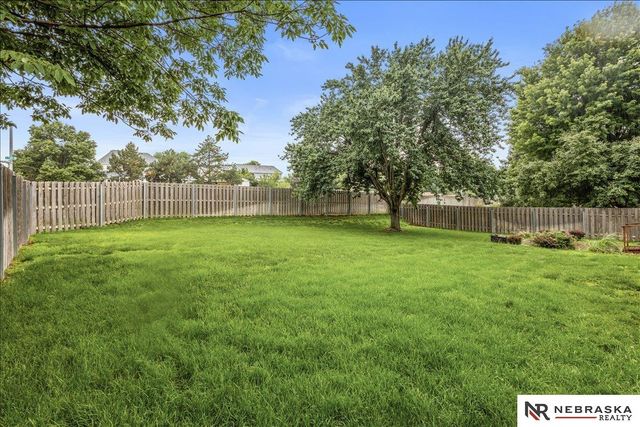 7635 Red Oak Road, Lincoln, NE 68516