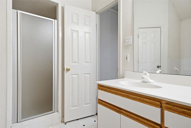 155 Rabajo Road, China Spring, TX 76633