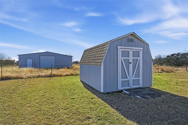 155 Rabajo Road, China Spring, TX 76633