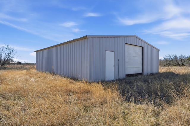 155 Rabajo Road, China Spring, TX 76633