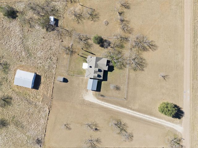 155 Rabajo Road, China Spring, TX 76633