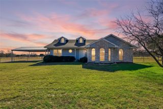 155 Rabajo Road, China Spring, TX 76633