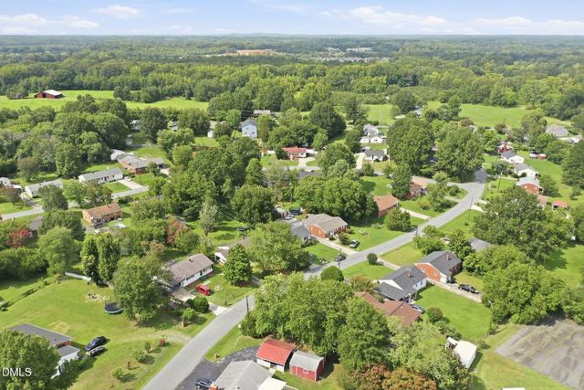 1208 Wallace Street, Burlington, NC 27217