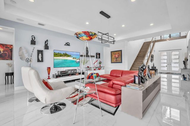 8586 Dream Falls Street, Boca Raton, FL 33496