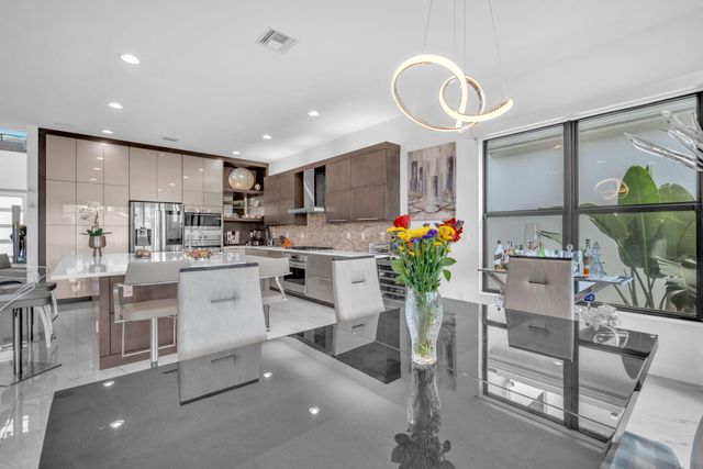 8586 Dream Falls Street, Boca Raton, FL 33496