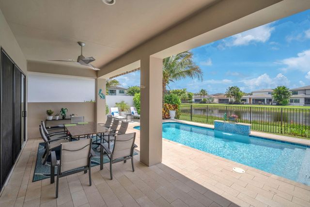 8586 Dream Falls Street, Boca Raton, FL 33496