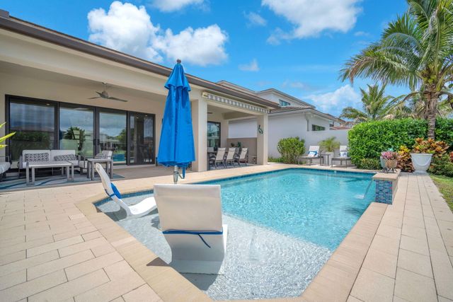 8586 Dream Falls Street, Boca Raton, FL 33496