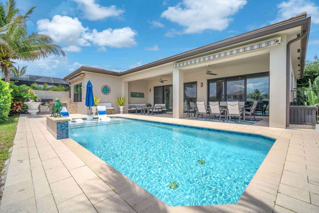 8586 Dream Falls Street, Boca Raton, FL 33496