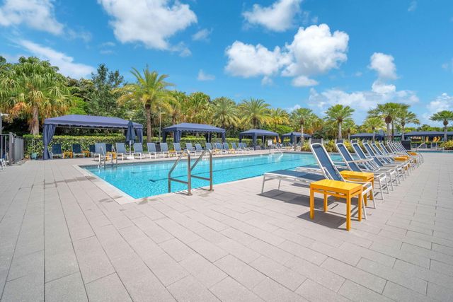 8586 Dream Falls Street, Boca Raton, FL 33496