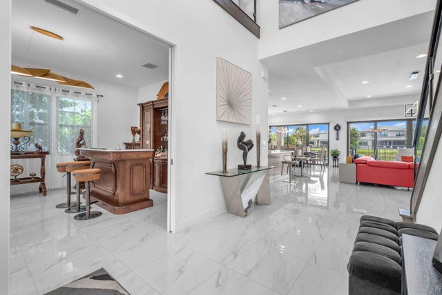 8586 Dream Falls Street, Boca Raton, FL 33496