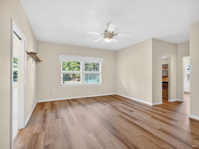 18970 Quail Ct, Fort Bragg, CA 95437