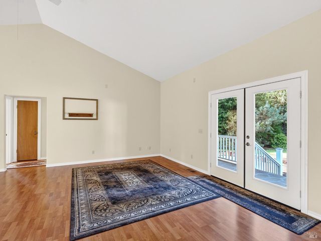 18970 Quail Ct, Fort Bragg, CA 95437