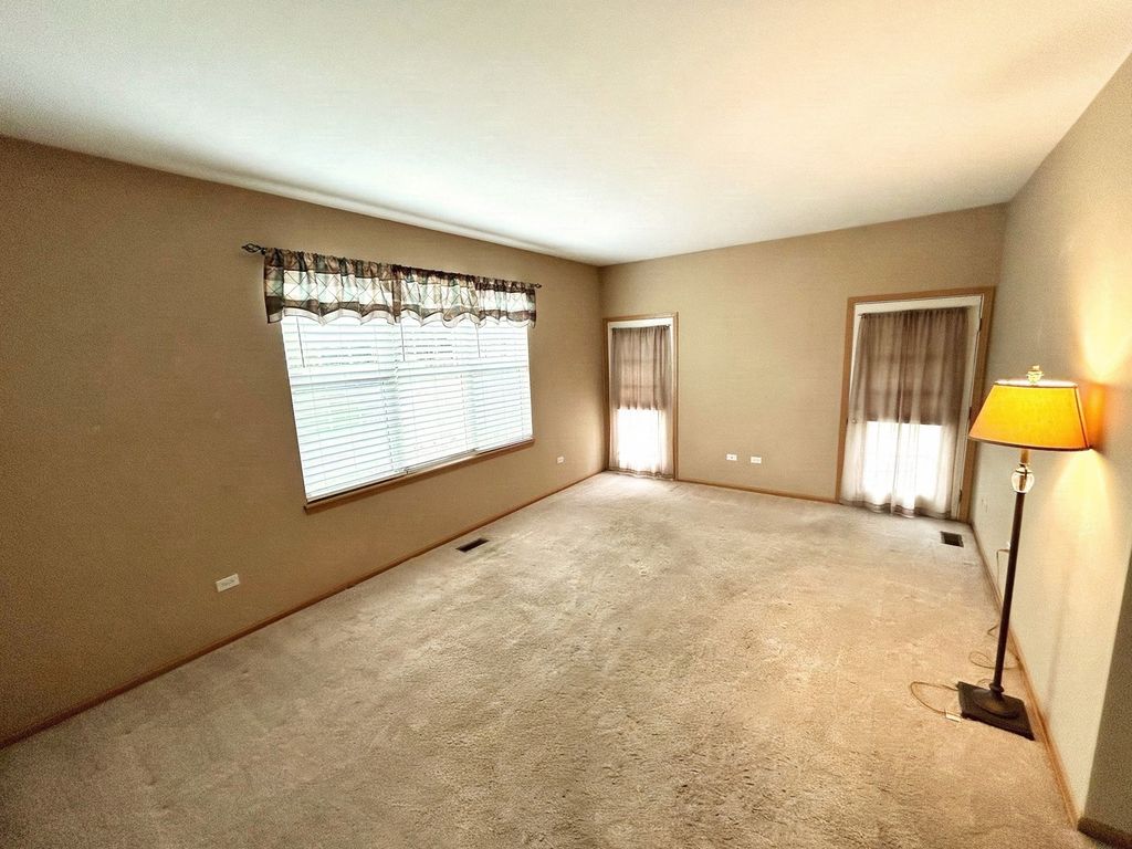 15952 Buckner Pond Way, Crest Hill, IL 60403 — photo 4