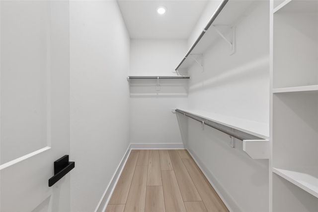 957 Highland Light Lane, Houston, TX 77091