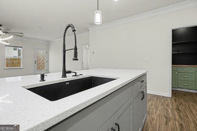 135 Marion Drive, Cartersville, GA 30120