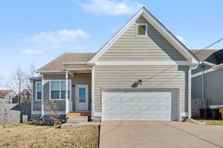 912 Pierce Rd, Madison, TN 37115