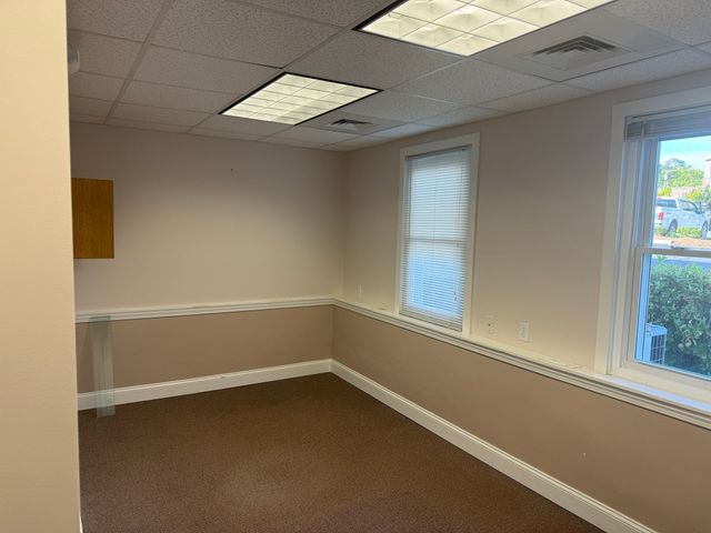 382 Lowell St 103A, Wakefield, MA 01880