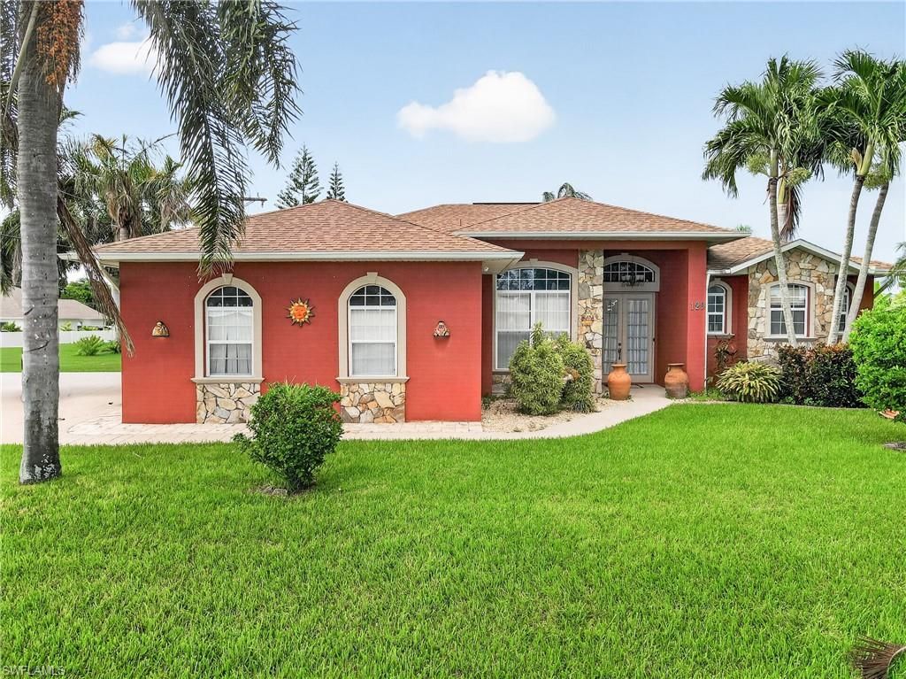 129 SW 13th TER, CAPE CORAL, FL 33991 — photo 2
