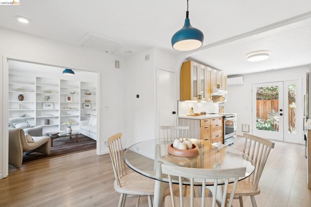 4828 Webster St, Oakland, CA 94609