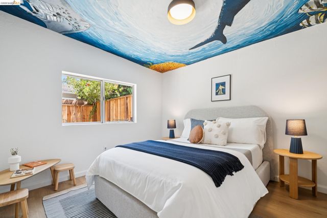 4828 Webster St, Oakland, CA 94609