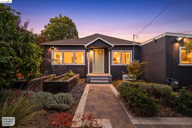4828 Webster St, Oakland, CA 94609