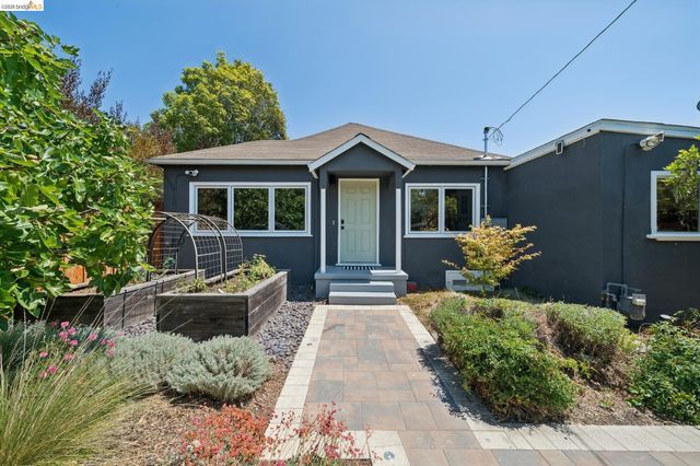 4828 Webster St, Oakland, CA 94609