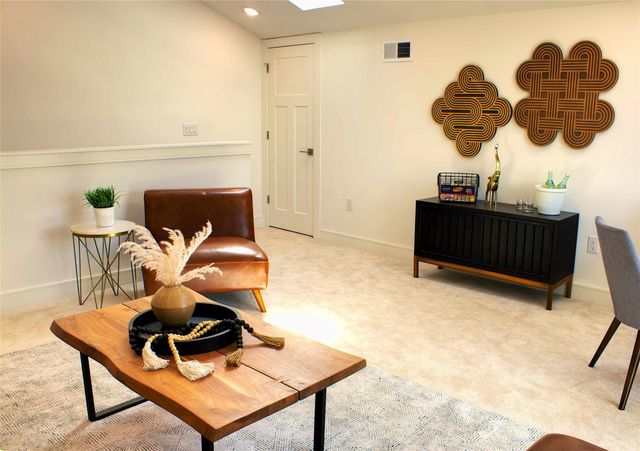 301, 302 & 304 Tesla CIR, Austin, TX 78681