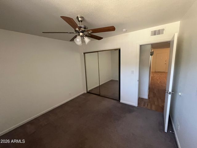 1702 W TUCKEY Lane 131, Phoenix, AZ 85015