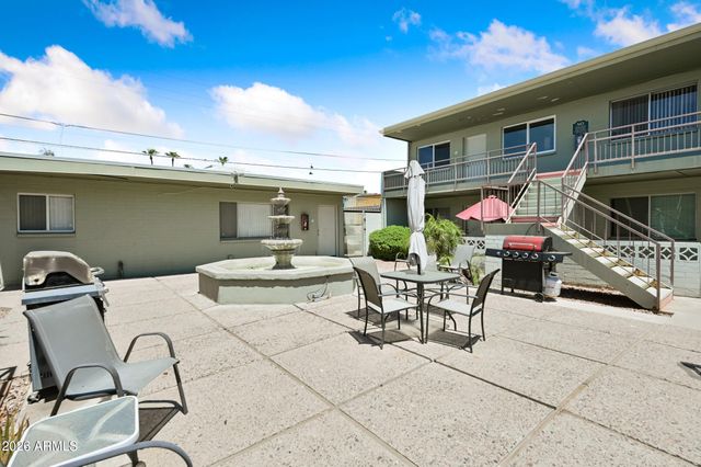 1702 W TUCKEY Lane 131, Phoenix, AZ 85015