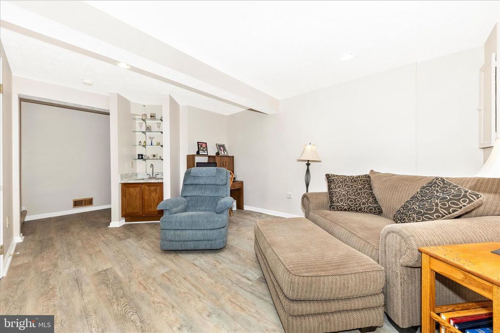 Image 22 of property listing at 12573 CORAL GROVE PL, Germantown, MD 20874