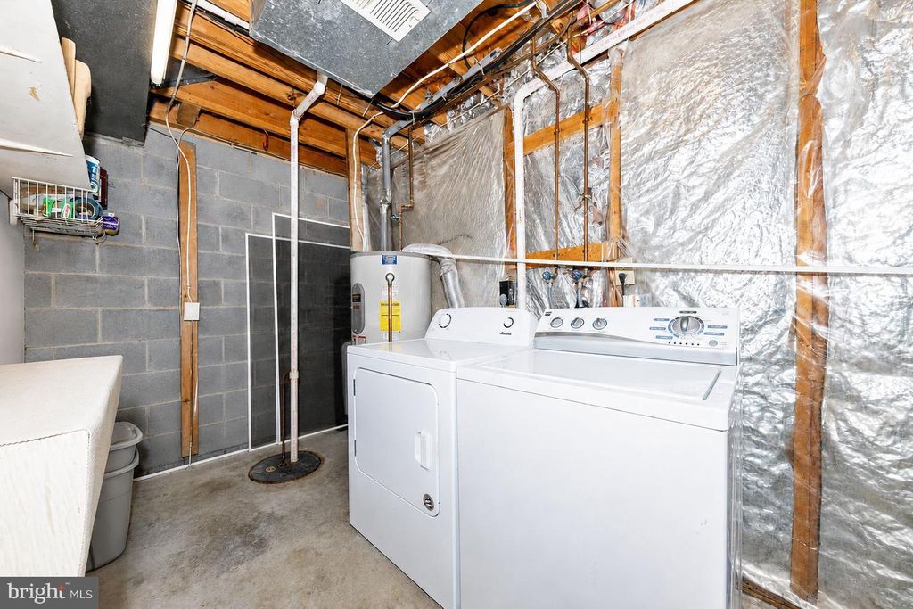 Image 25 of property listing at 12573 CORAL GROVE PL, Germantown, MD 20874