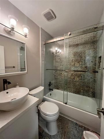 17153 NW 23rd St, Pembroke Pines, FL 33028