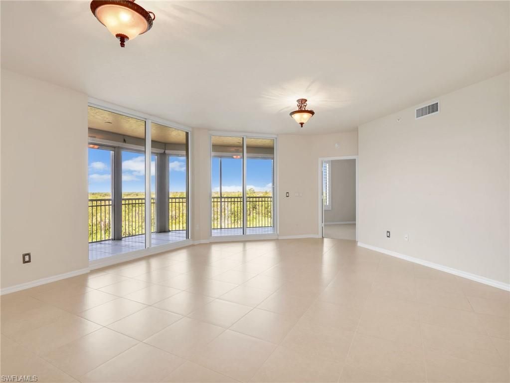 1001 Arbor Lake DR 202, NAPLES, FL 34110 — exterior