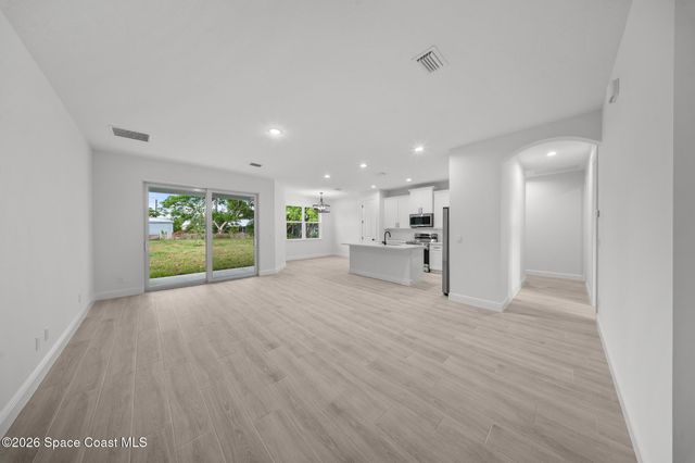 1127 Nordic Street NW, Palm Bay, FL 32907