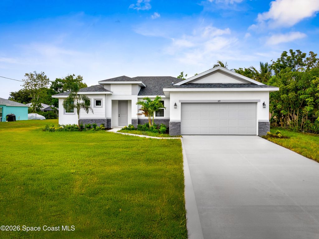 1127 Nordic Street NW, Palm Bay, FL 32907