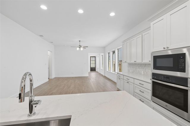 29934 Stony Forest Drive, Magnolia, TX 77354